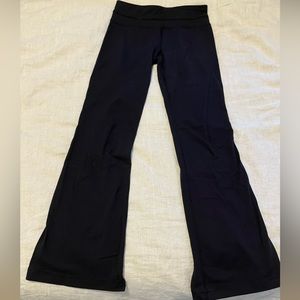 Lululemon mid rise flare yoga pants